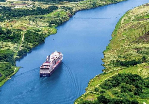 Exploring the Panama Canal: How to Book a Tour